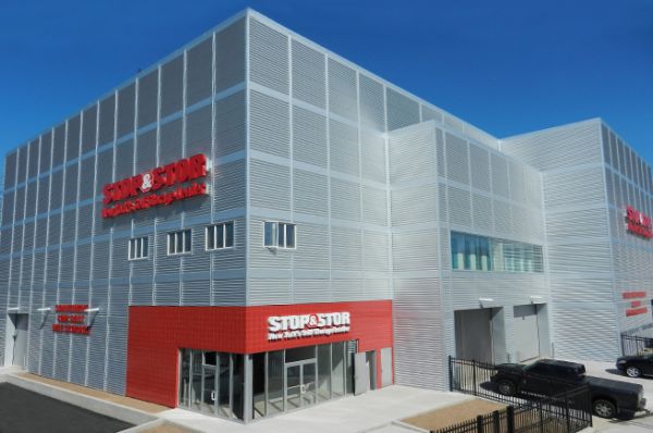 Stop & Stor Stop & Stor