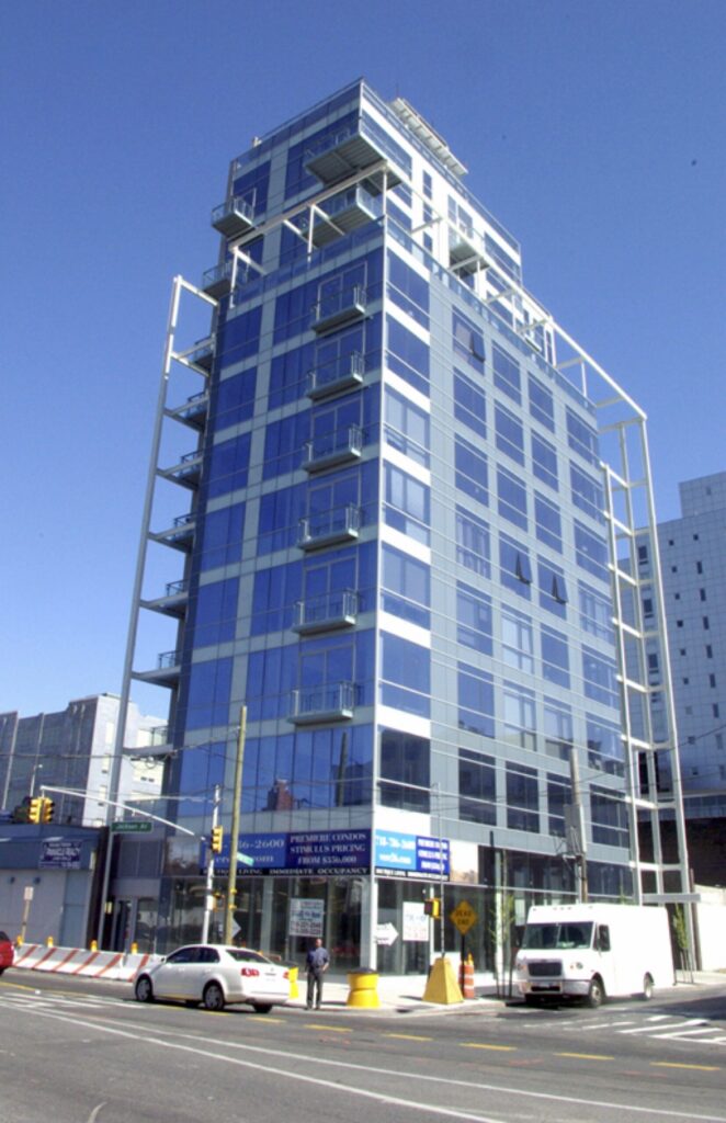 VERE – 26-26 Jackson Avenue