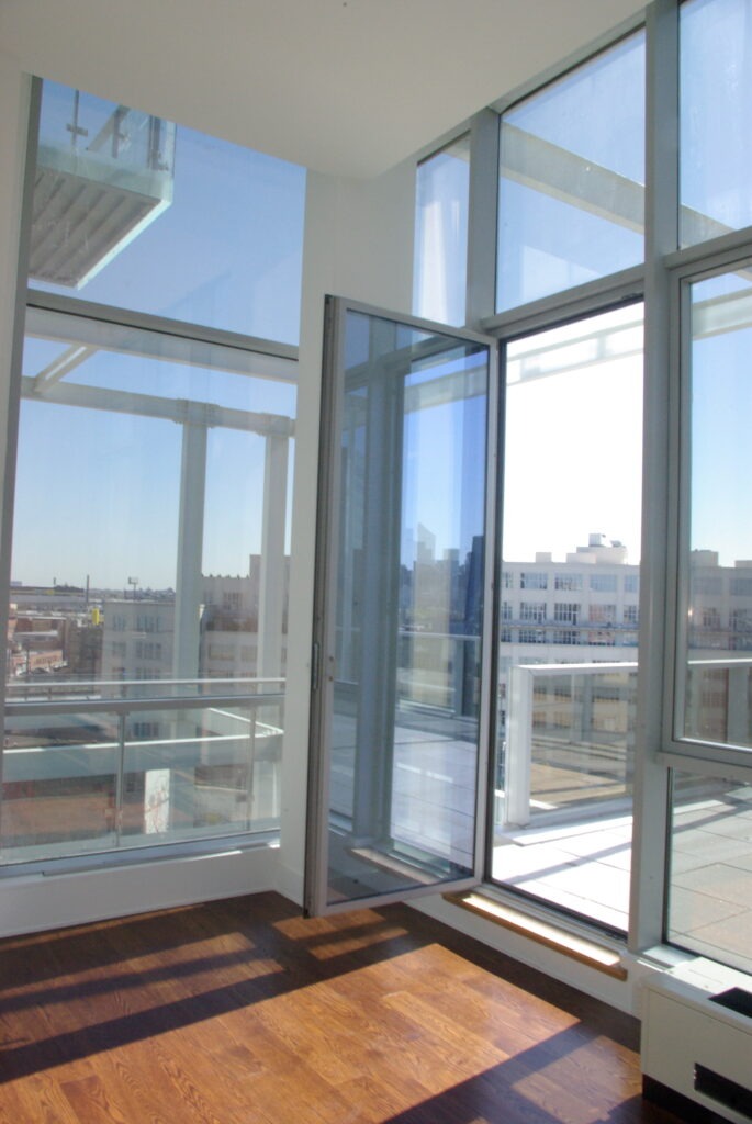 26-26 Jackson Ave - Long Island City - NY 11101